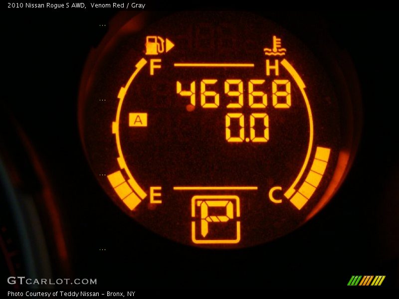 Venom Red / Gray 2010 Nissan Rogue S AWD