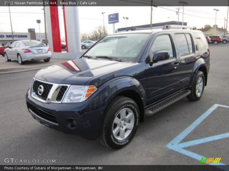 Front 3/4 View of 2012 Pathfinder SV 4x4