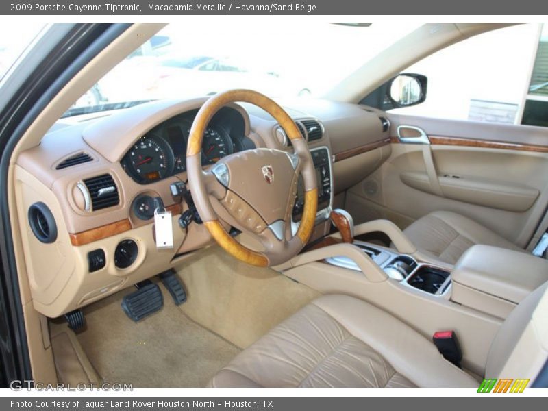 Macadamia Metallic / Havanna/Sand Beige 2009 Porsche Cayenne Tiptronic