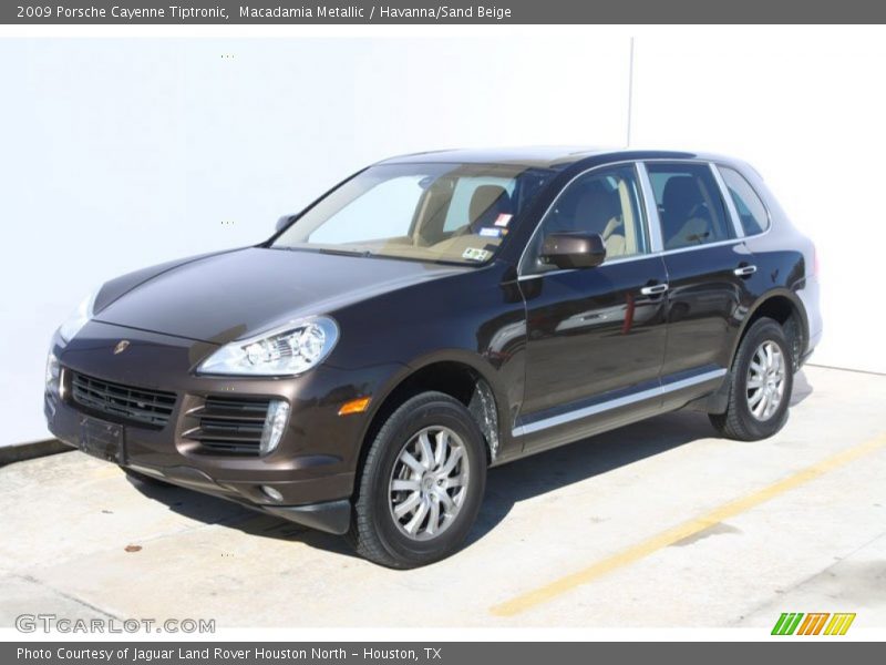 Macadamia Metallic / Havanna/Sand Beige 2009 Porsche Cayenne Tiptronic