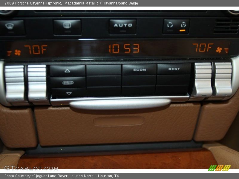 Macadamia Metallic / Havanna/Sand Beige 2009 Porsche Cayenne Tiptronic