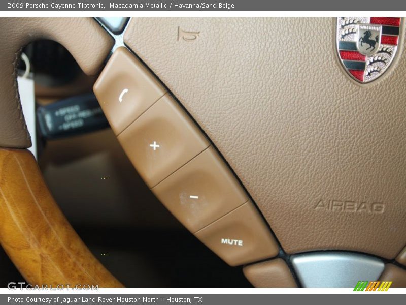 Macadamia Metallic / Havanna/Sand Beige 2009 Porsche Cayenne Tiptronic