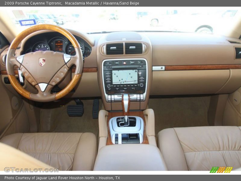 Macadamia Metallic / Havanna/Sand Beige 2009 Porsche Cayenne Tiptronic