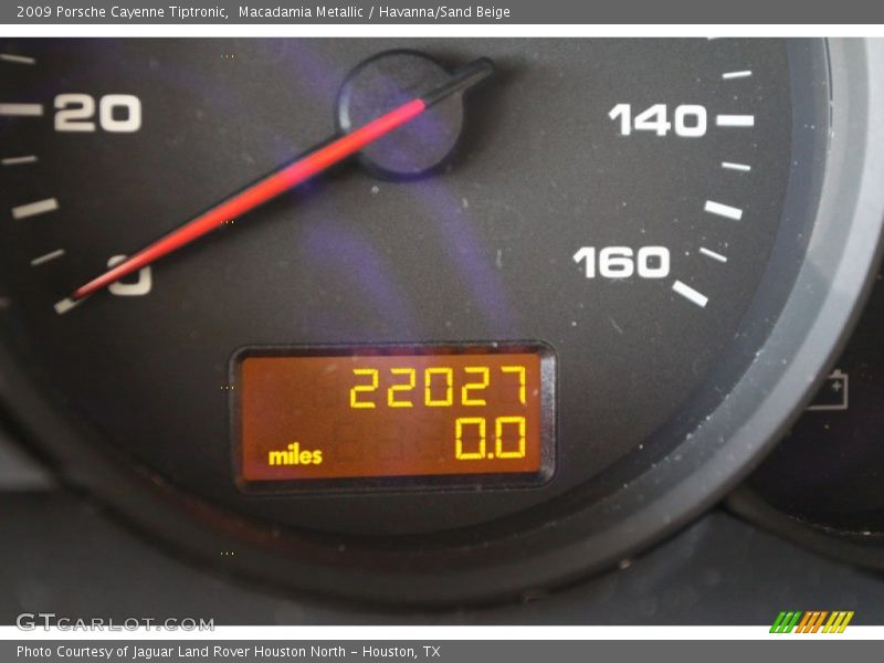 Macadamia Metallic / Havanna/Sand Beige 2009 Porsche Cayenne Tiptronic