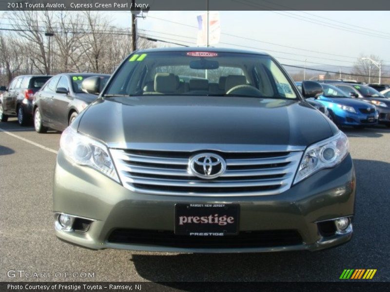 Cypress Green Pearl / Ivory 2011 Toyota Avalon