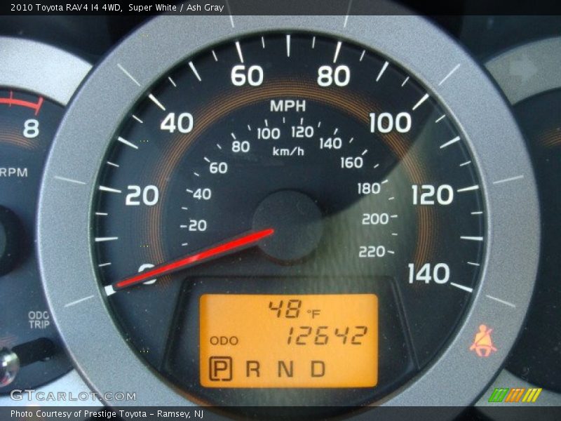 Super White / Ash Gray 2010 Toyota RAV4 I4 4WD