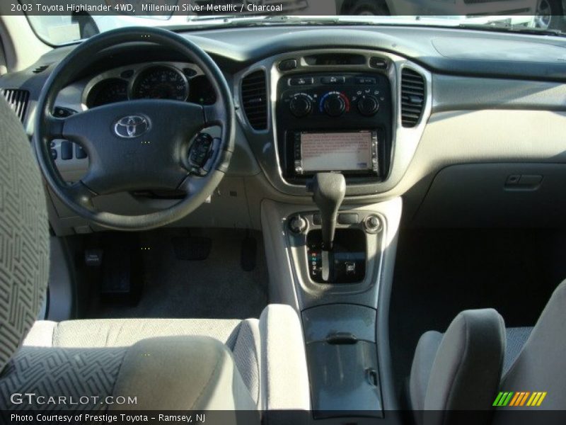 Millenium Silver Metallic / Charcoal 2003 Toyota Highlander 4WD