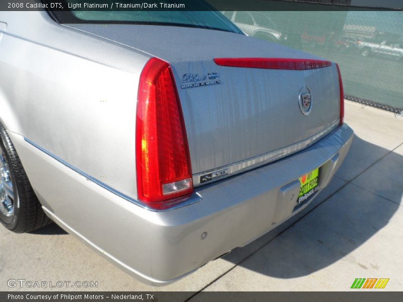 Light Platinum / Titanium/Dark Titanium 2008 Cadillac DTS