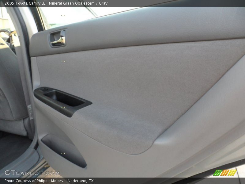 Mineral Green Opalescent / Gray 2005 Toyota Camry LE
