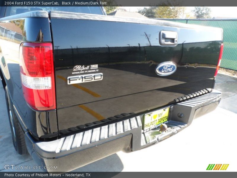 Black / Medium/Dark Flint 2004 Ford F150 STX SuperCab