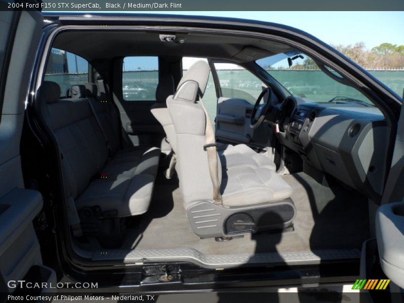 Black / Medium/Dark Flint 2004 Ford F150 STX SuperCab