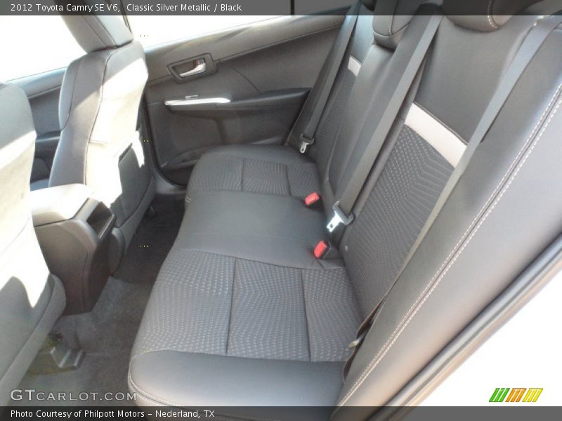 Classic Silver Metallic / Black 2012 Toyota Camry SE V6