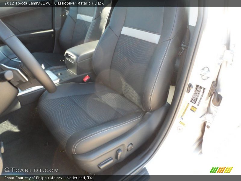 Classic Silver Metallic / Black 2012 Toyota Camry SE V6