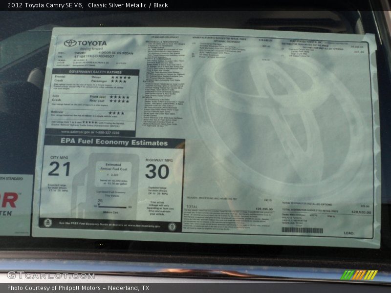 Classic Silver Metallic / Black 2012 Toyota Camry SE V6