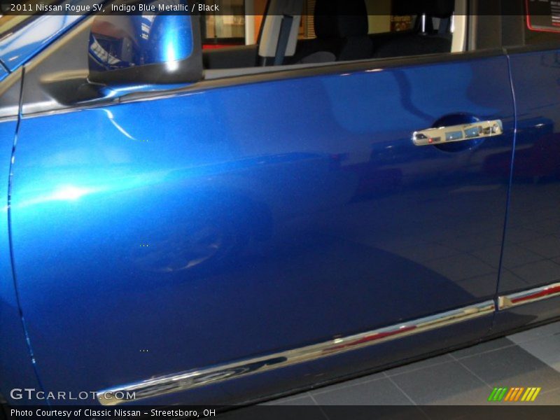 Indigo Blue Metallic / Black 2011 Nissan Rogue SV