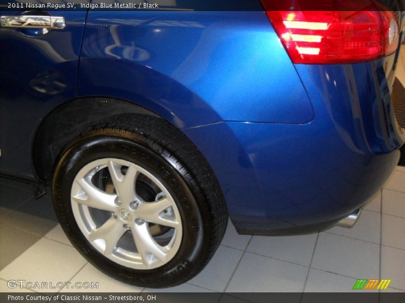 Indigo Blue Metallic / Black 2011 Nissan Rogue SV