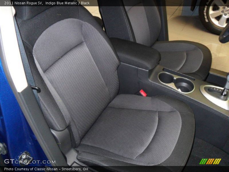 Indigo Blue Metallic / Black 2011 Nissan Rogue SV