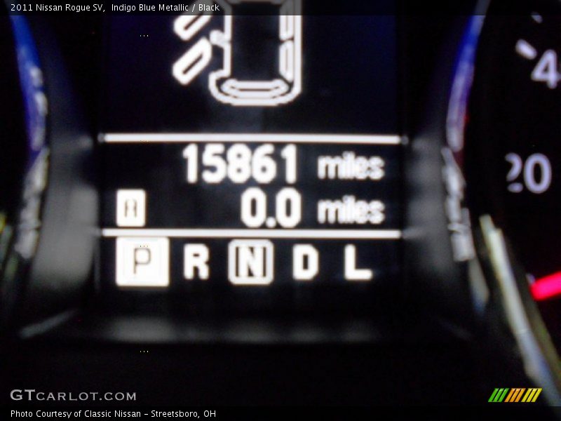 Indigo Blue Metallic / Black 2011 Nissan Rogue SV