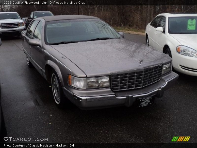 Light Driftwood Metallic / Gray 1996 Cadillac Fleetwood