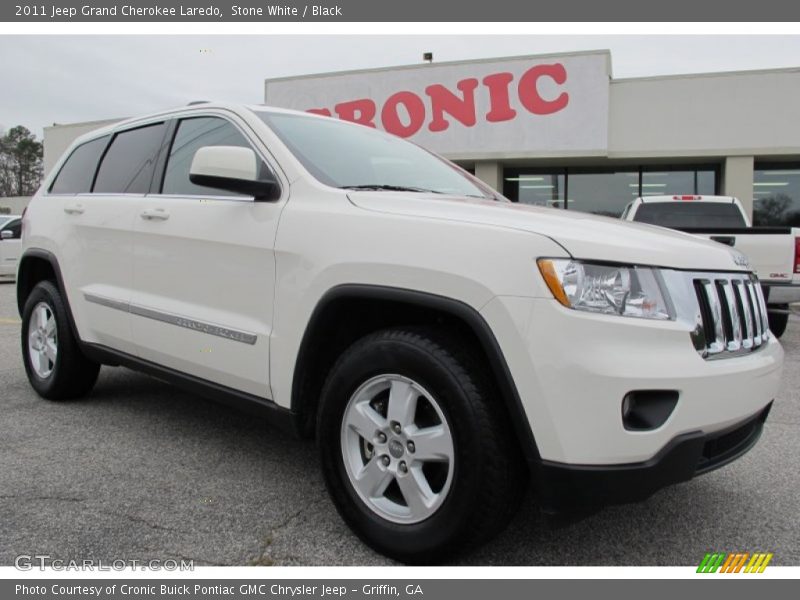 Stone White / Black 2011 Jeep Grand Cherokee Laredo