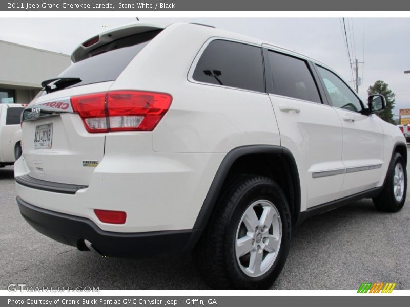 Stone White / Black 2011 Jeep Grand Cherokee Laredo