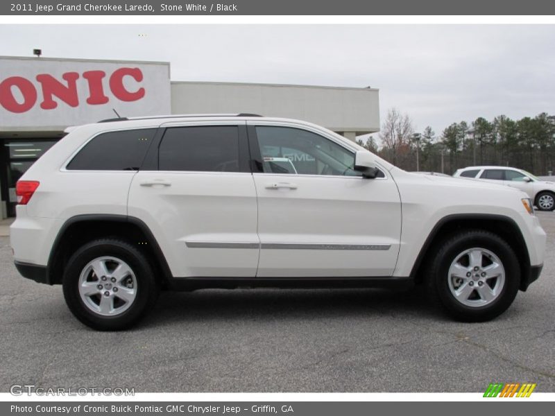 Stone White / Black 2011 Jeep Grand Cherokee Laredo