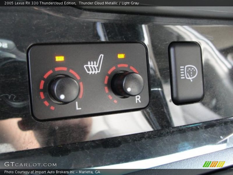 Controls of 2005 RX 330 Thundercloud Edition