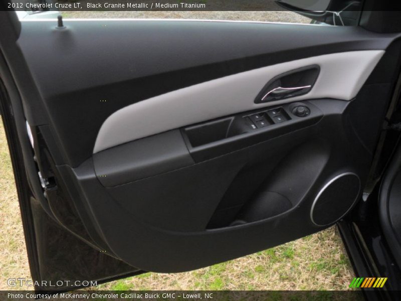 Black Granite Metallic / Medium Titanium 2012 Chevrolet Cruze LT