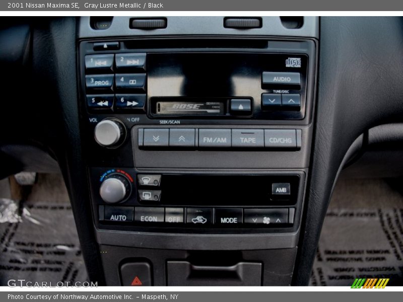 Gray Lustre Metallic / Black 2001 Nissan Maxima SE