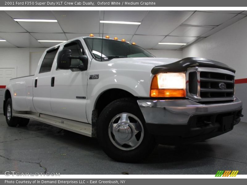 Oxford White / Medium Graphite 2001 Ford F350 Super Duty XLT Crew Cab Dually