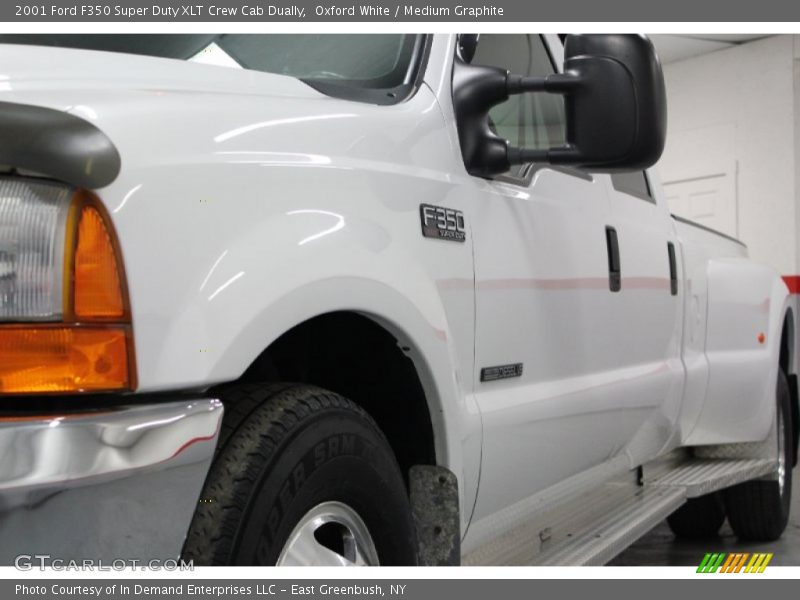 Oxford White / Medium Graphite 2001 Ford F350 Super Duty XLT Crew Cab Dually