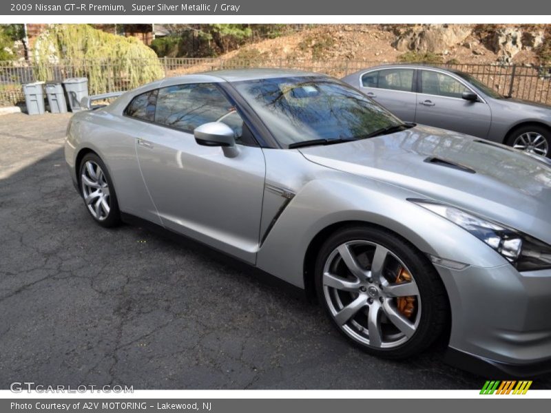 Super Silver Metallic / Gray 2009 Nissan GT-R Premium