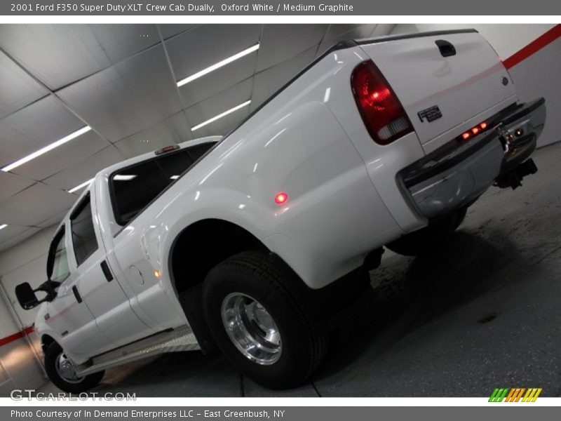 Oxford White / Medium Graphite 2001 Ford F350 Super Duty XLT Crew Cab Dually