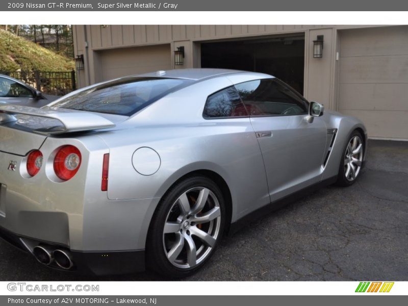 Super Silver Metallic / Gray 2009 Nissan GT-R Premium