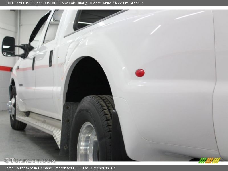 Oxford White / Medium Graphite 2001 Ford F350 Super Duty XLT Crew Cab Dually