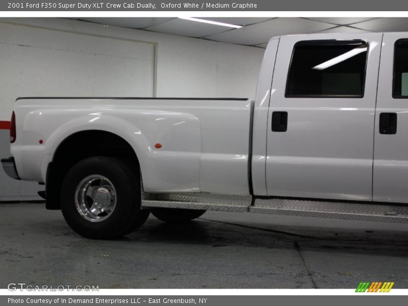 Oxford White / Medium Graphite 2001 Ford F350 Super Duty XLT Crew Cab Dually
