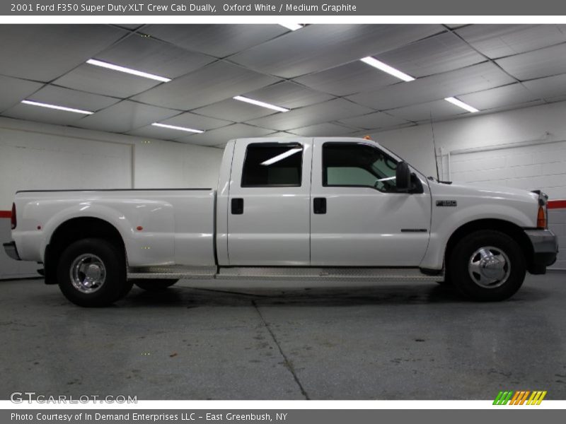 Oxford White / Medium Graphite 2001 Ford F350 Super Duty XLT Crew Cab Dually