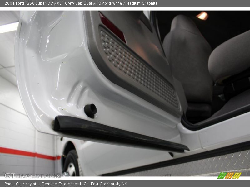 Oxford White / Medium Graphite 2001 Ford F350 Super Duty XLT Crew Cab Dually