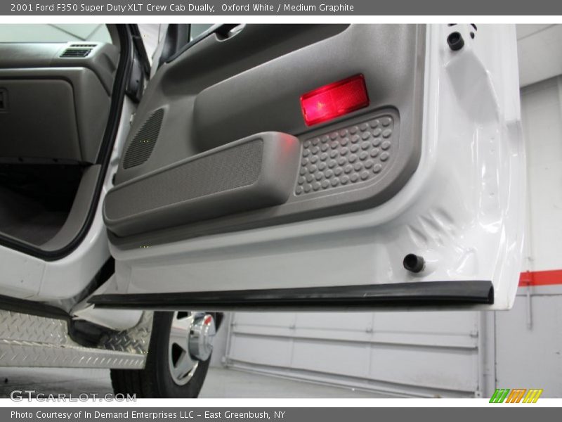 Oxford White / Medium Graphite 2001 Ford F350 Super Duty XLT Crew Cab Dually