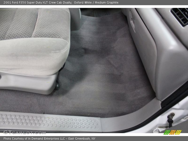 Oxford White / Medium Graphite 2001 Ford F350 Super Duty XLT Crew Cab Dually