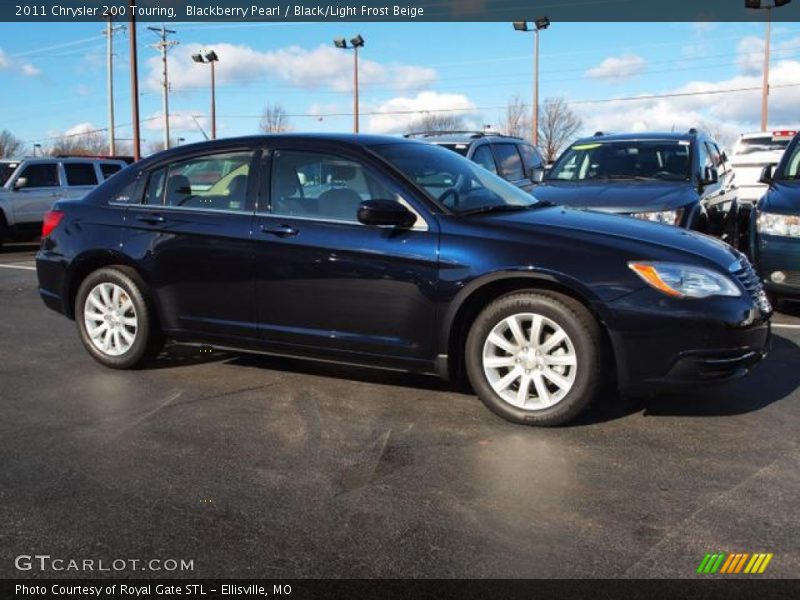Blackberry Pearl / Black/Light Frost Beige 2011 Chrysler 200 Touring