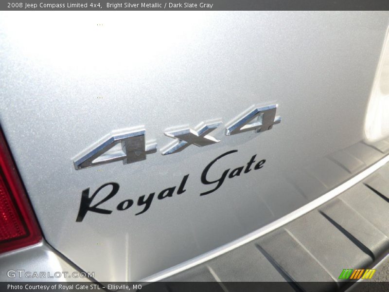 Bright Silver Metallic / Dark Slate Gray 2008 Jeep Compass Limited 4x4