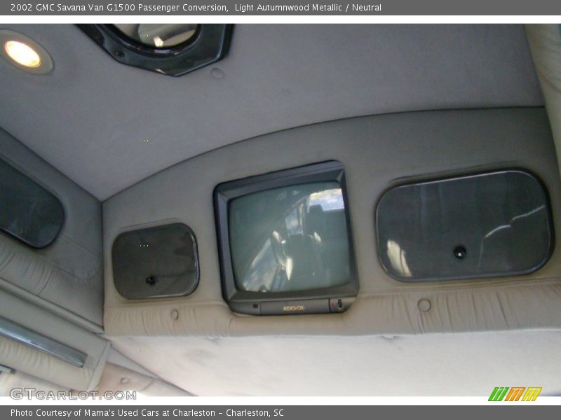 Light Autumnwood Metallic / Neutral 2002 GMC Savana Van G1500 Passenger Conversion