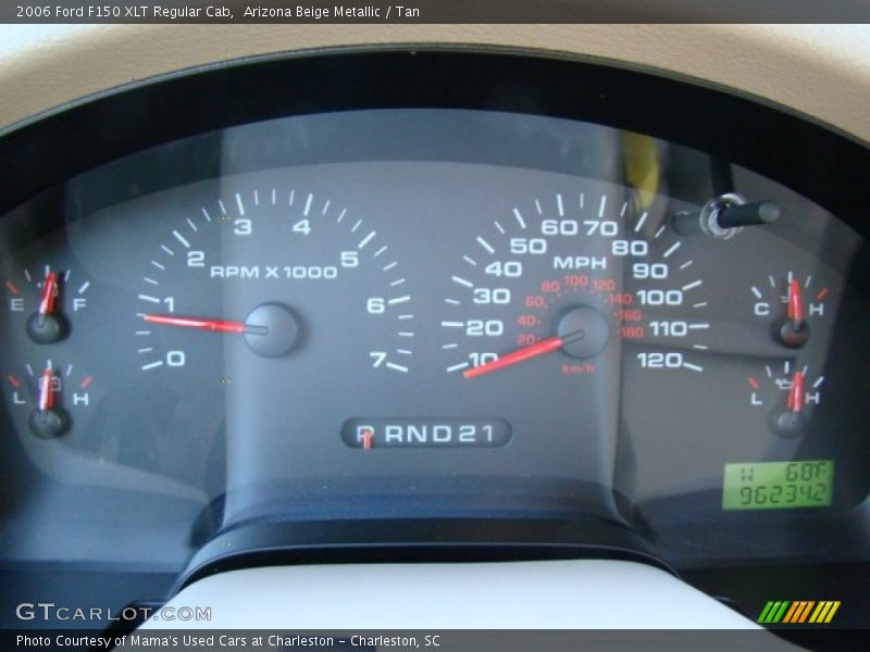 Arizona Beige Metallic / Tan 2006 Ford F150 XLT Regular Cab