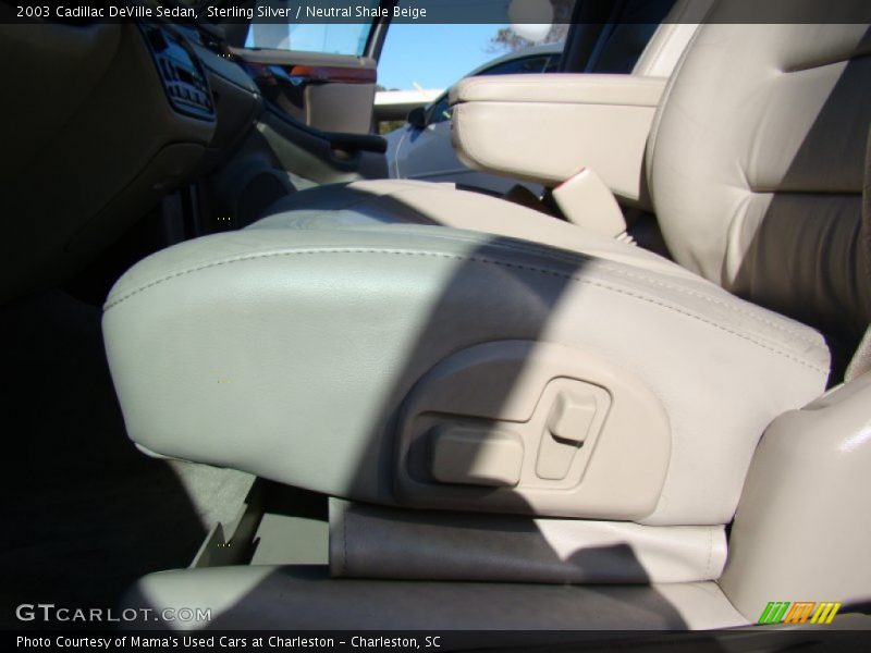 Sterling Silver / Neutral Shale Beige 2003 Cadillac DeVille Sedan