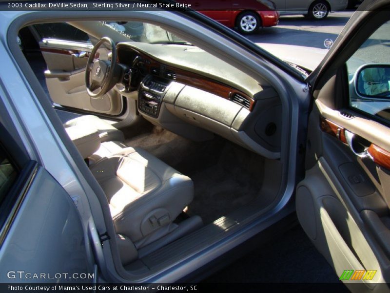 Sterling Silver / Neutral Shale Beige 2003 Cadillac DeVille Sedan