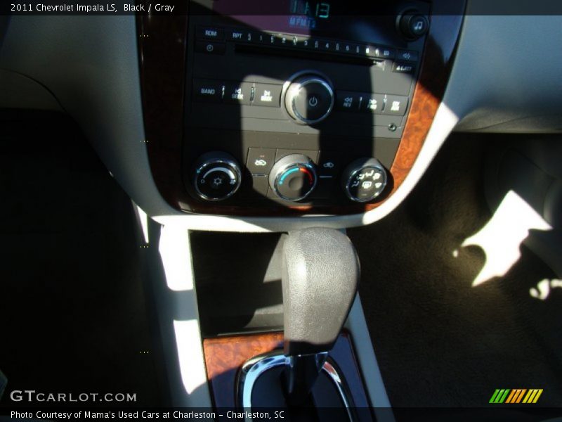 Black / Gray 2011 Chevrolet Impala LS