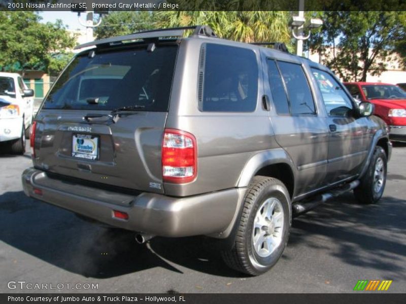 Bronzed Gray Metallic / Beige 2001 Nissan Pathfinder SE