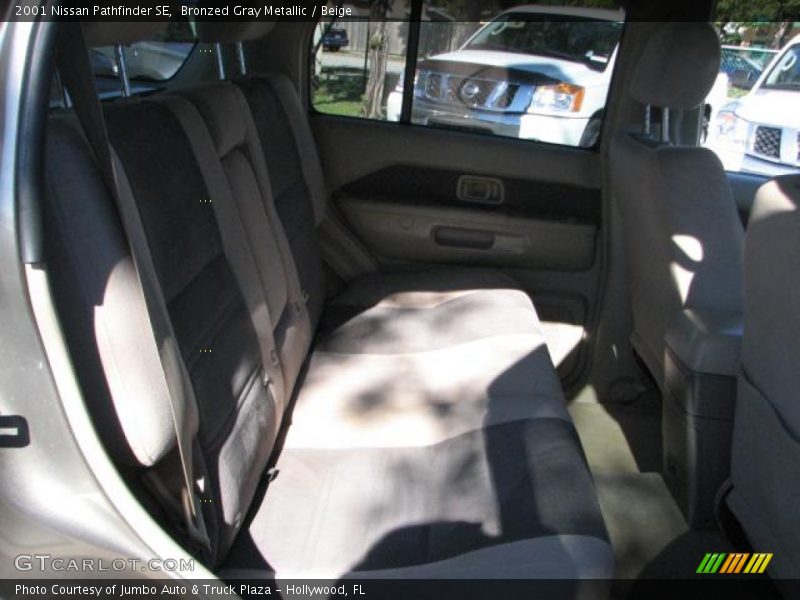 Bronzed Gray Metallic / Beige 2001 Nissan Pathfinder SE