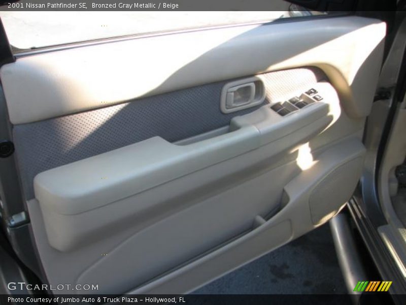 Bronzed Gray Metallic / Beige 2001 Nissan Pathfinder SE